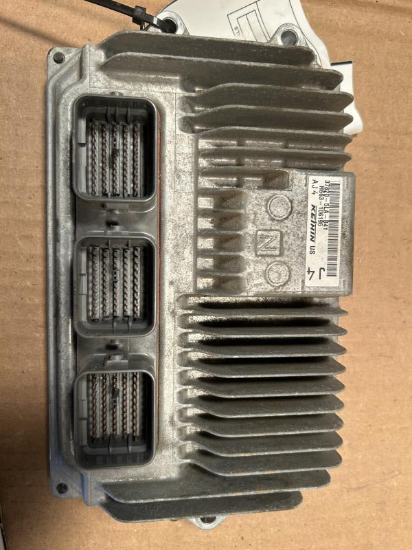 Engine Control Module (ECM/PCM) from a 2016 Honda CR-V, photo 1