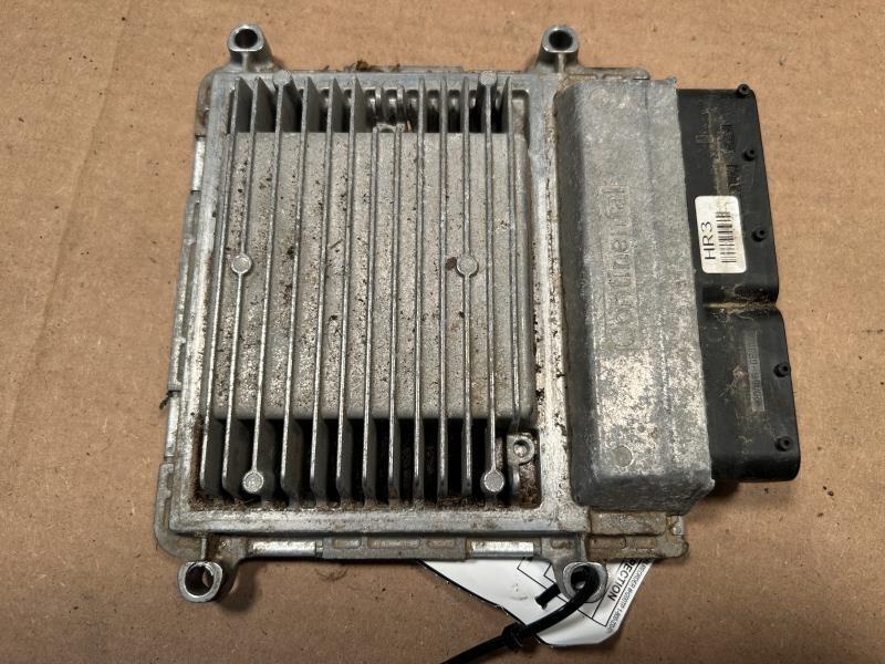 Engine Control Module (ECM/PCM) from a 2012 Kia Forte, photo 2