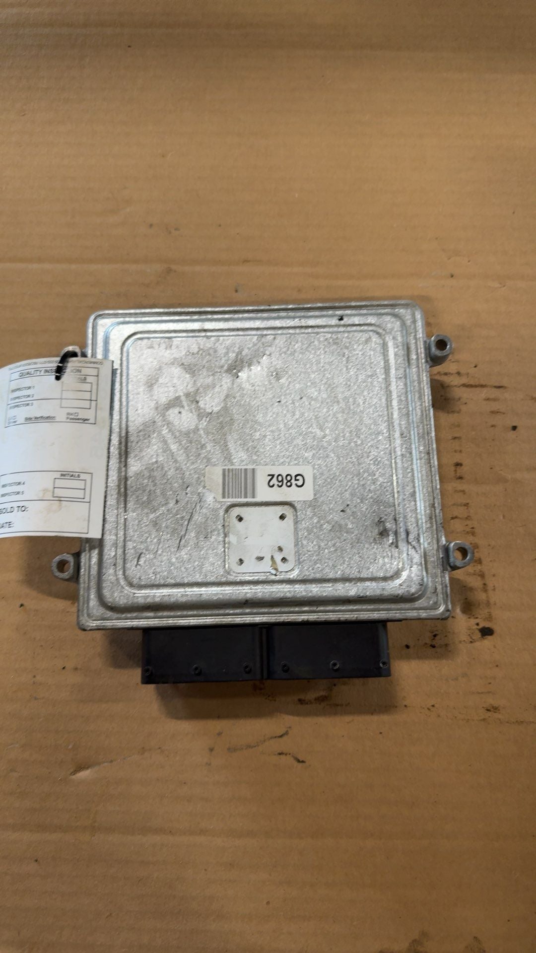 Engine Control Module (ECM/PCM) from a 2012 Kia Optima, photo 2