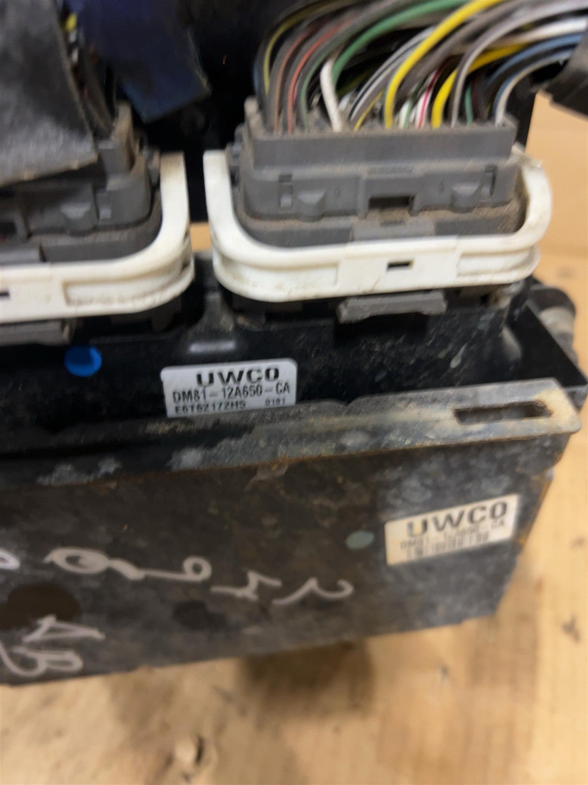 Engine Control Module (ECM/PCM) from a 2013 Mazda 6, photo 3