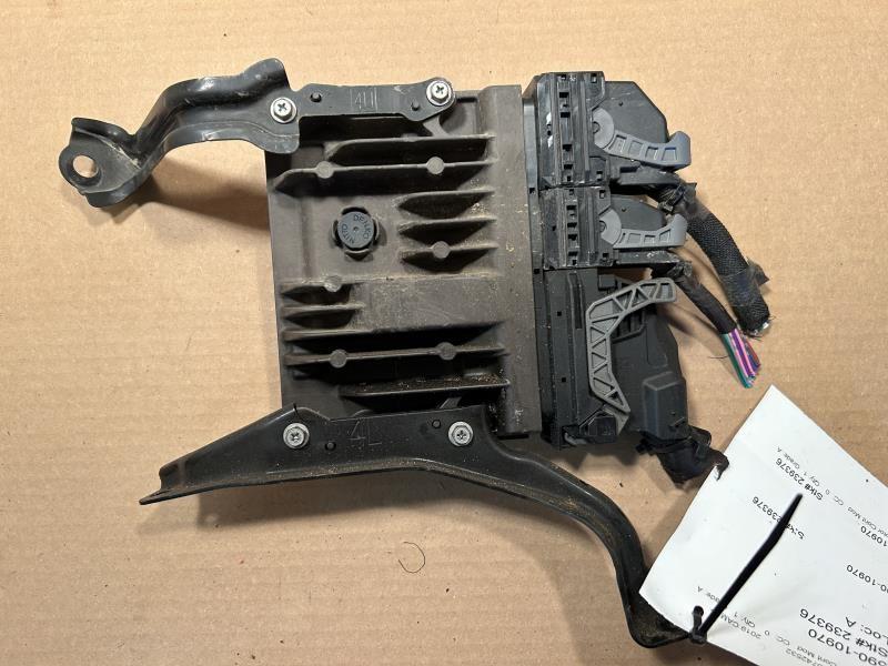 Engine Control Module (ECM/PCM) from a 2019 Toyota Camry, photo 2