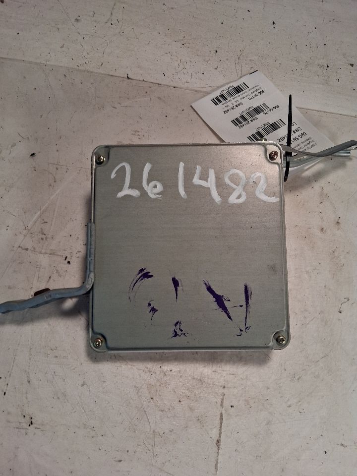 Engine Control Module (ECM/PCM) from a 1999 Toyota Camry, photo 3