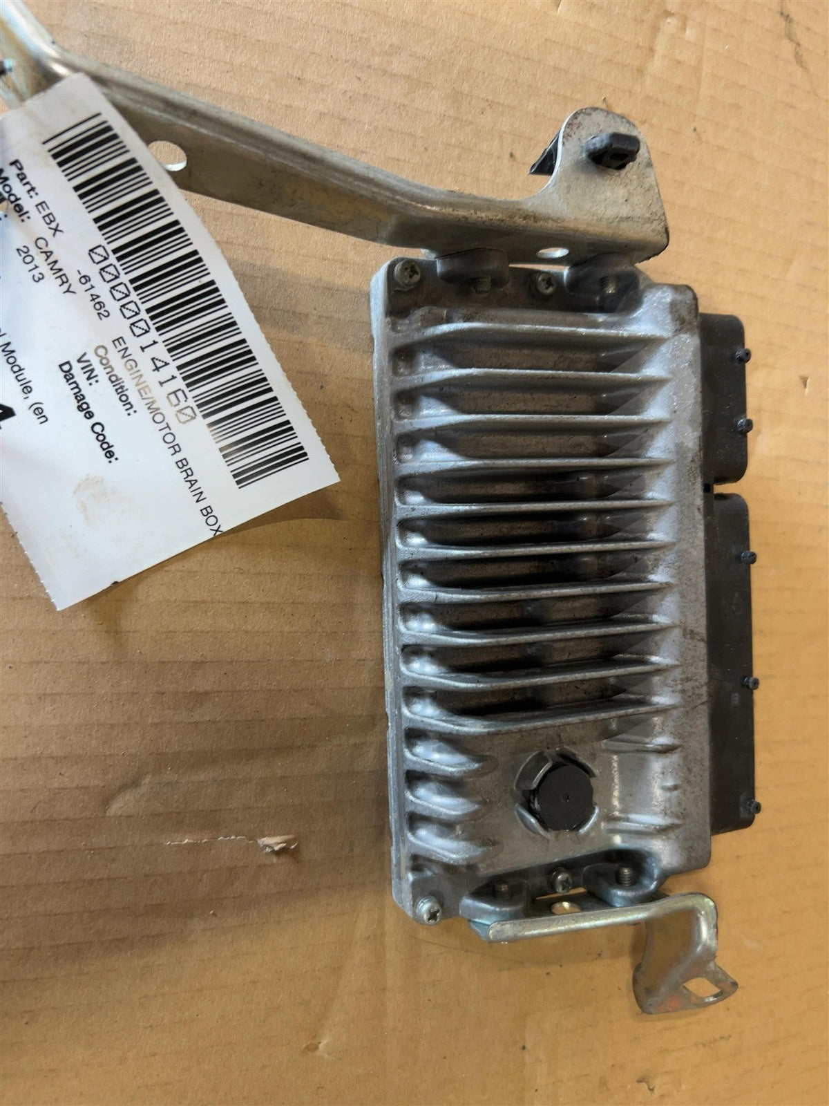 Engine Control Module (ECM/PCM) from a 2013 Toyota Camry, photo 1