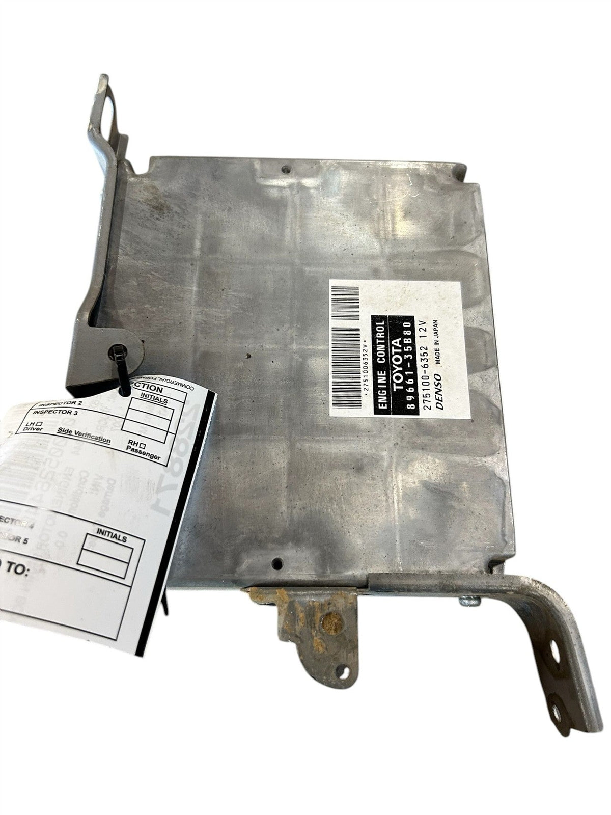 Engine Control Module (ECM/PCM) from a 2007 Toyota FJ Cruiser, photo 1