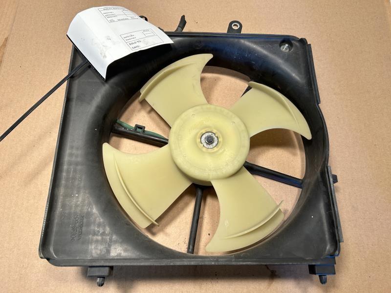 Radiator Fan Assembly from a 2007 Honda Fit, photo 2
