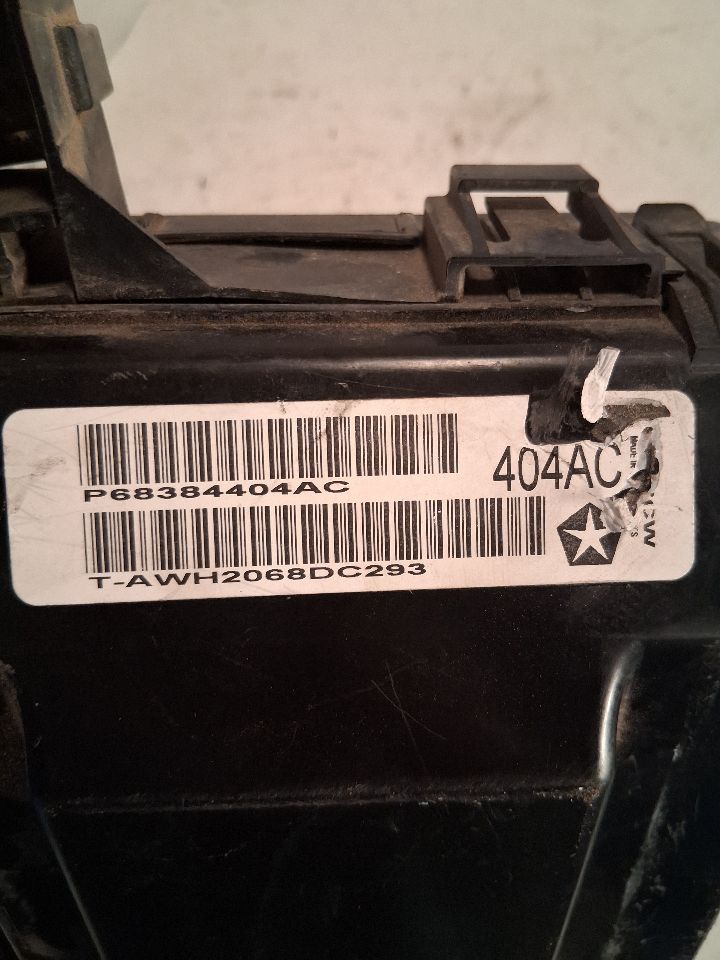 Engine Fuse Box from a 2019 Dodge Charger, photo 10