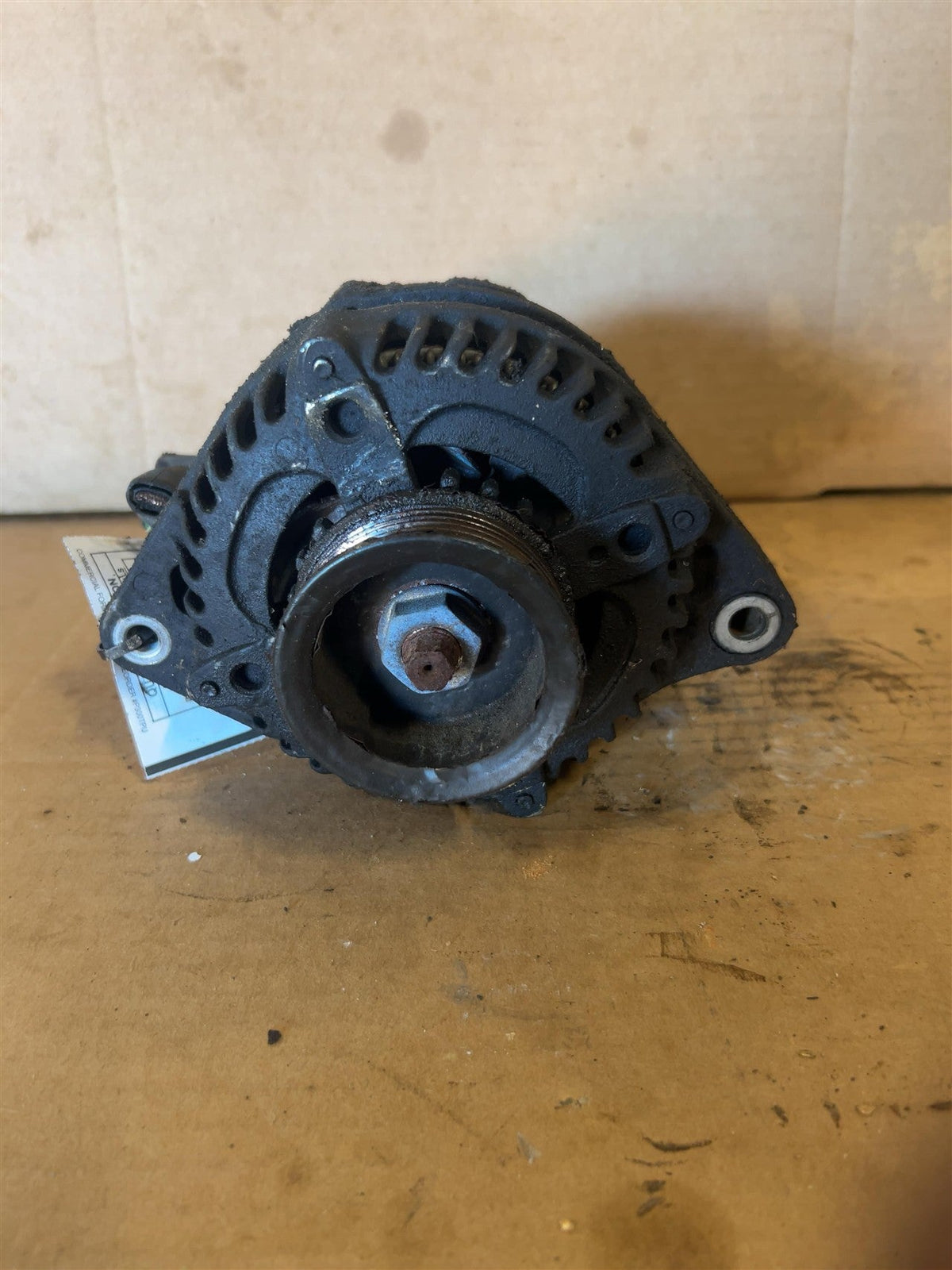 Alternator from a 2004 Acura MDX, photo 1