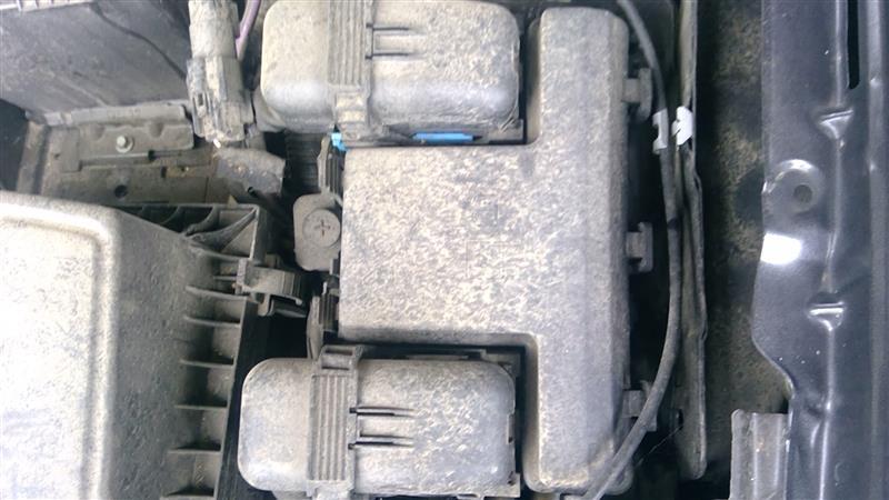 Engine Fuse Box from a 2020 Ford Fusion, photo 1