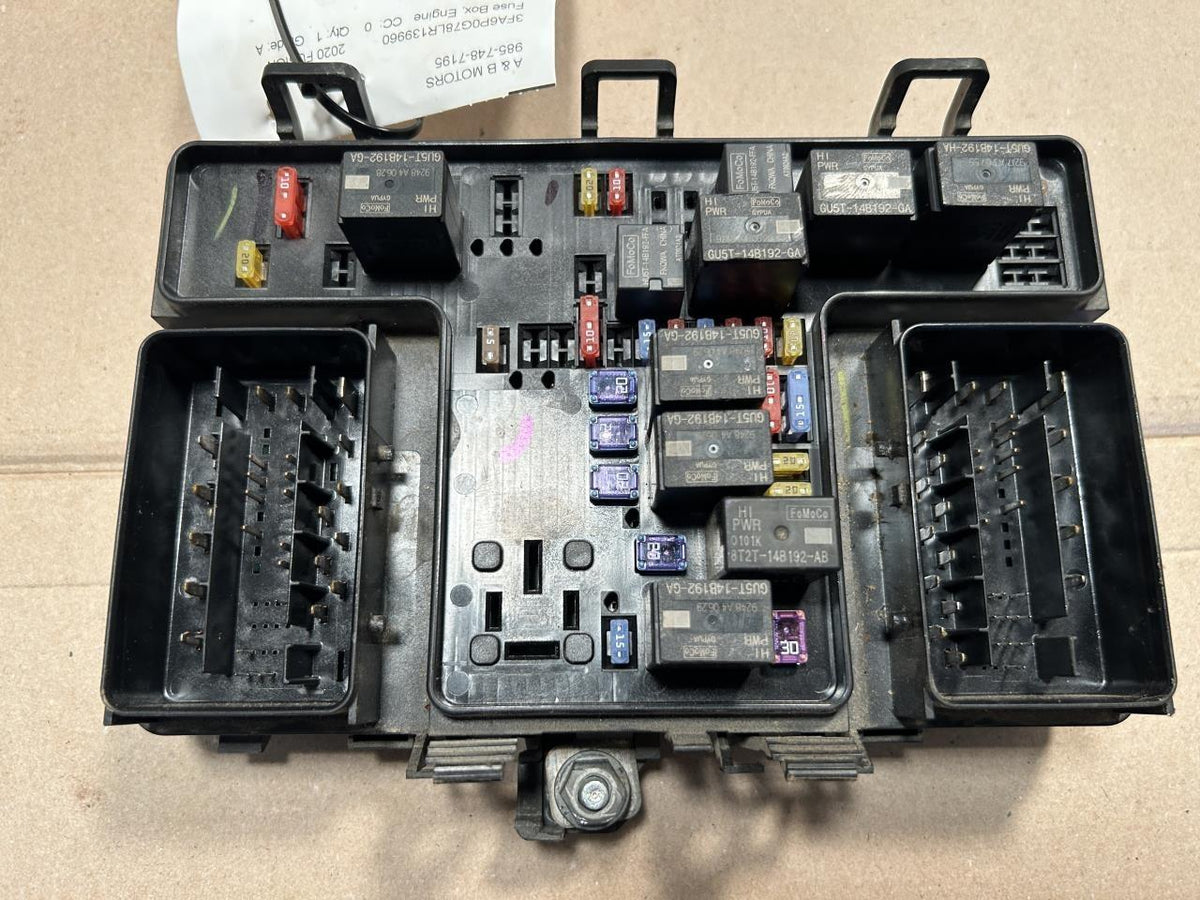 Engine Fuse Box from a 2020 Ford Fusion, photo 2