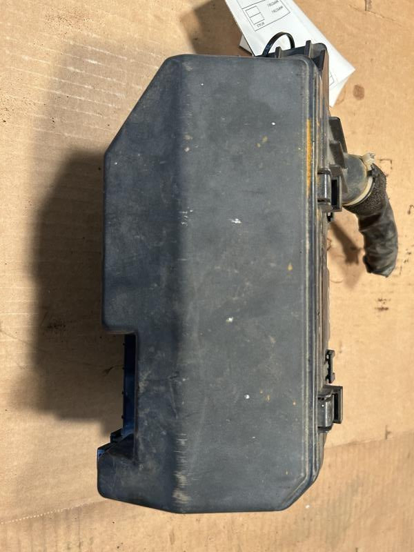 Engine Fuse Box from a 2008 Honda Accord, photo 1
