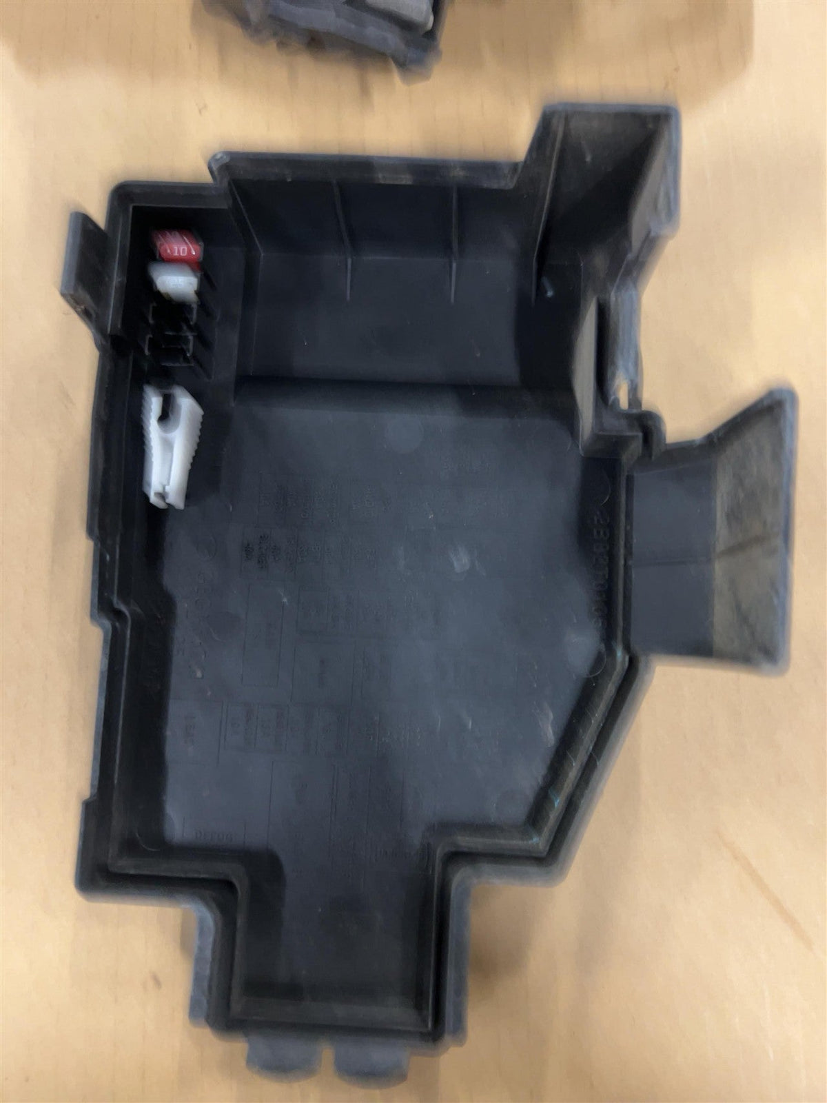 Engine Fuse Box from a 2013 Mazda 6, photo 4