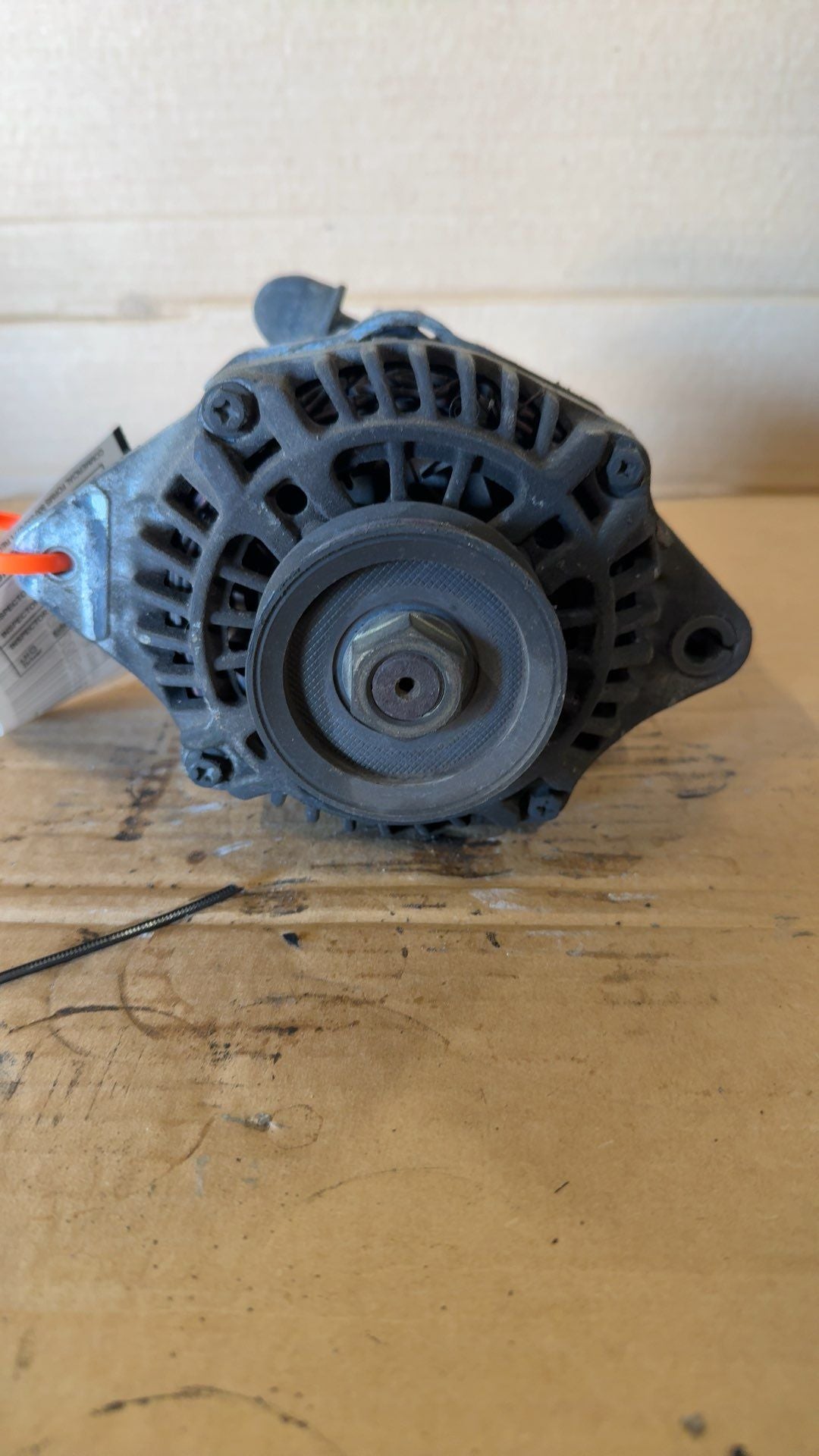 Alternator from a 1997 Honda Civic, photo 1