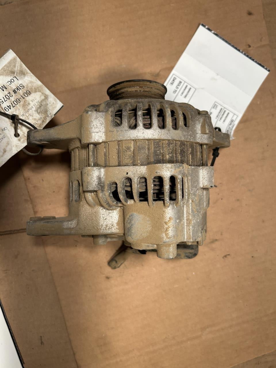 Alternator from a 2002 Mazda 626, photo 2