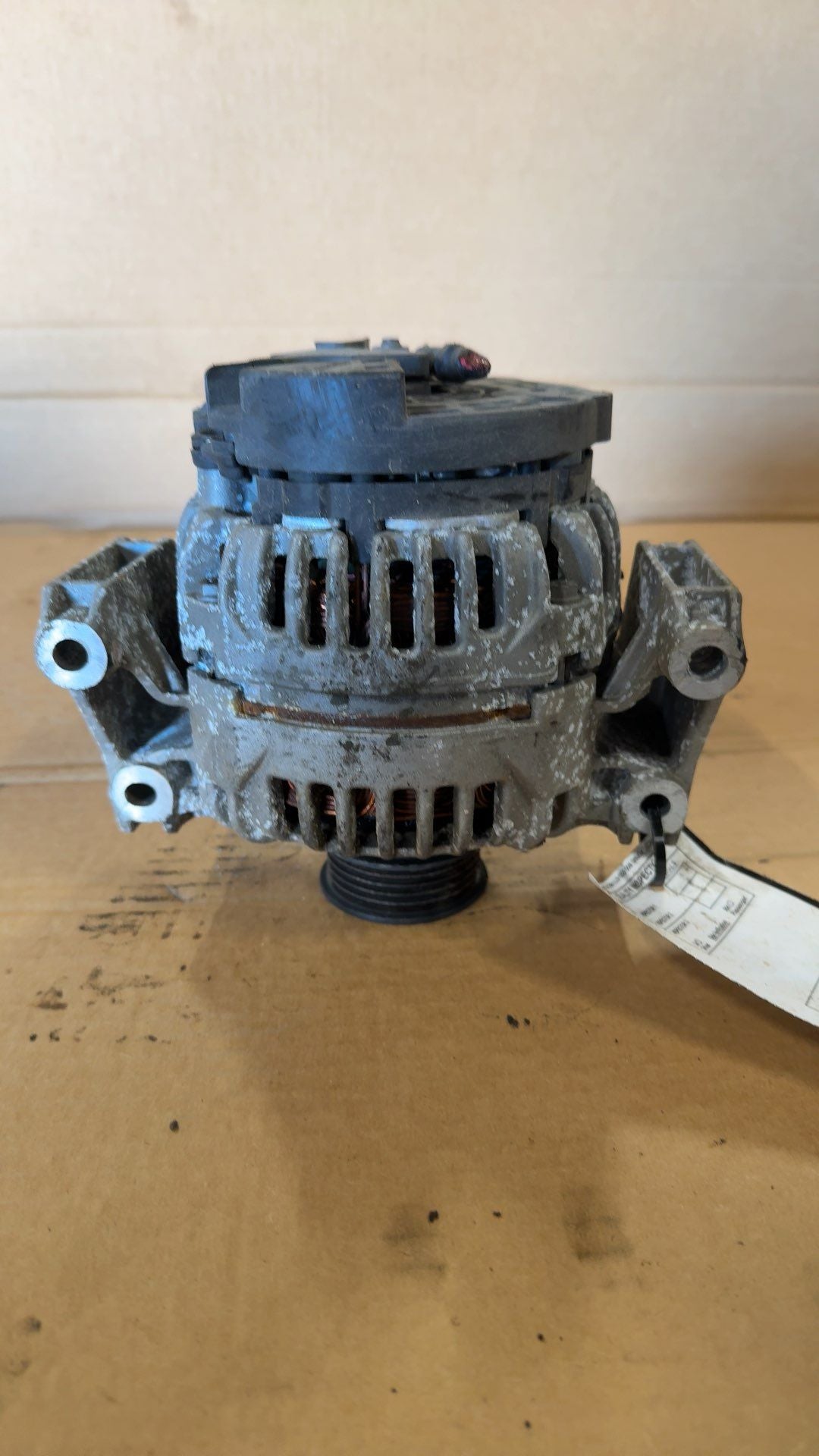 Alternator from a 2008 Saab 9-3, photo 2