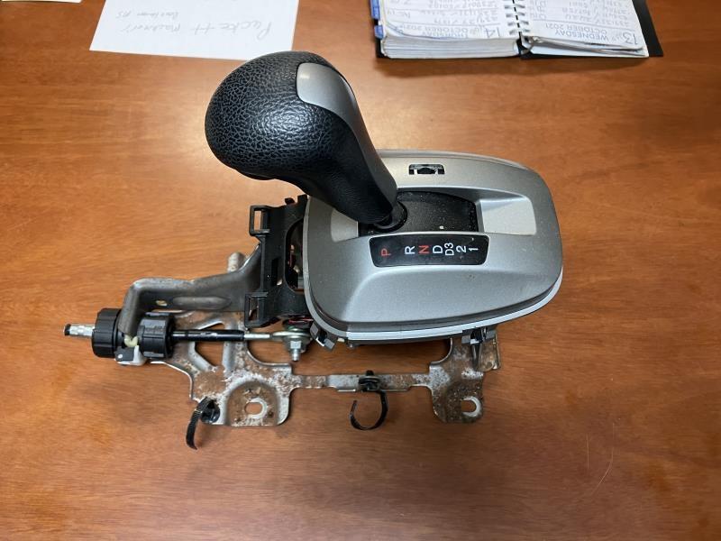 Gear Shifter from a 2012 Honda Accord, photo 1