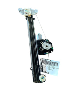 Window Regulator from a 2013 Nissan Altima, front, right side, photo 1
