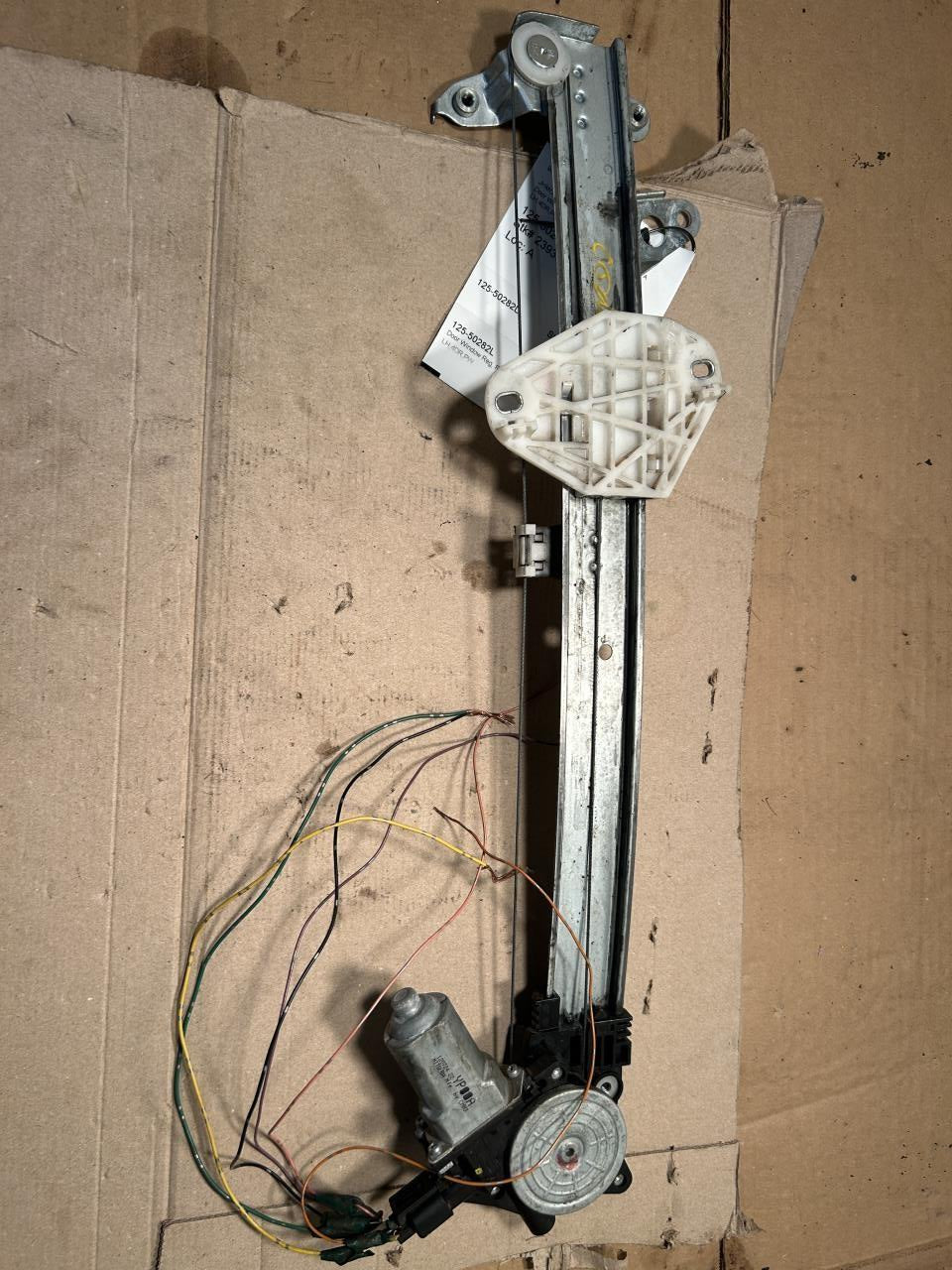 Window Regulator from a 2008 Honda Accord, front, left side, photo 1
