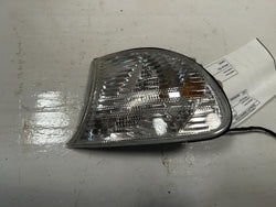 Side Marker Light from a 2003 BMW 325i, left side, photo 1