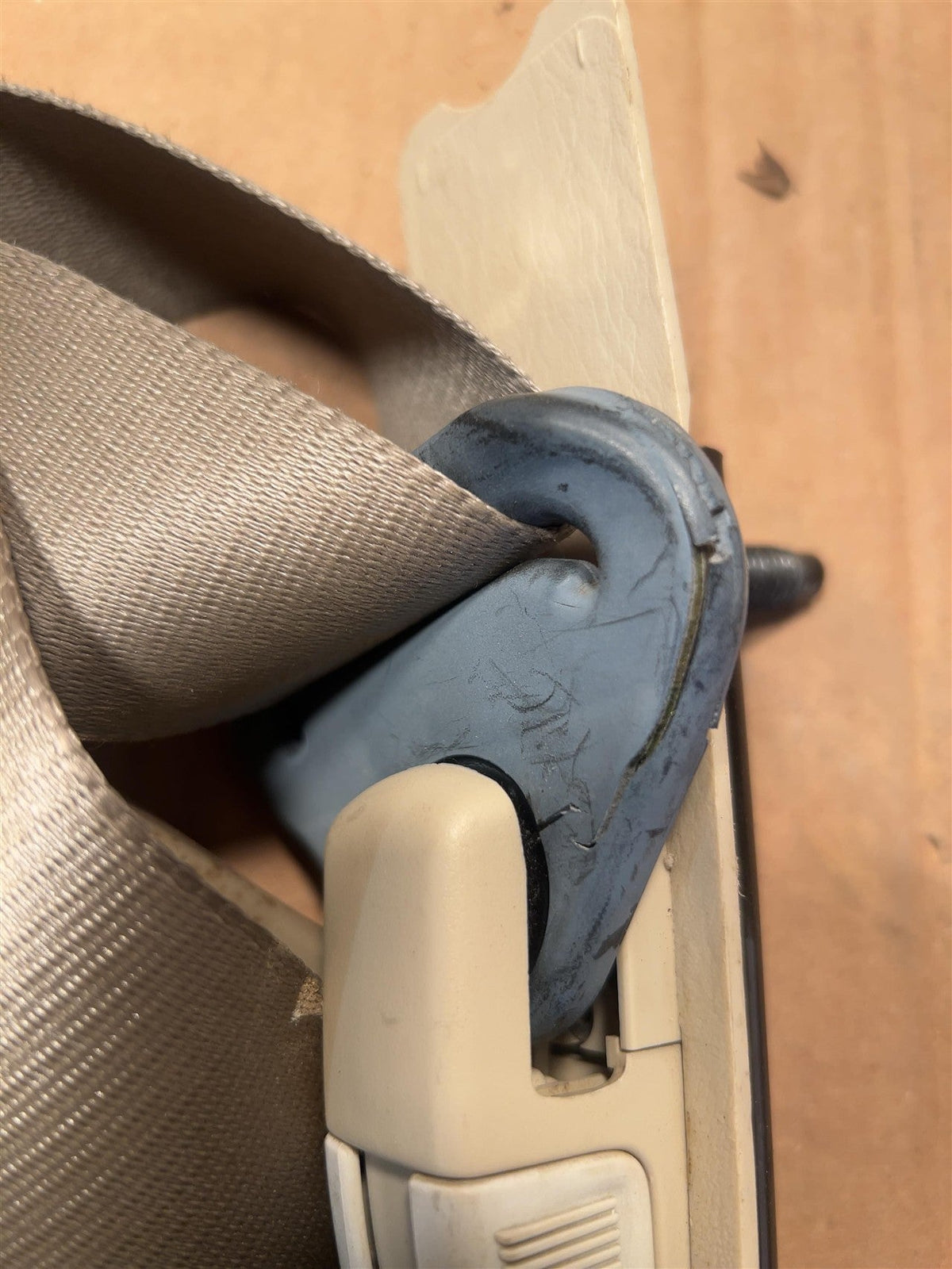 Seat Belt from a 2005 Ford Escape, front, photo 2