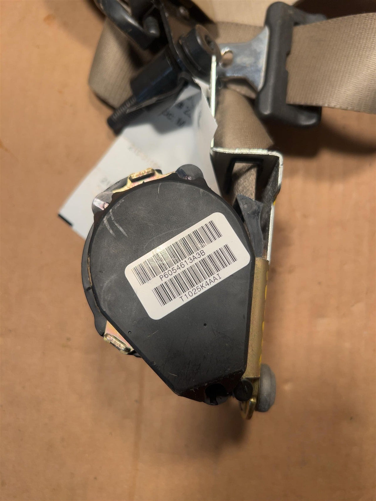 Seat Belt from a 2005 Ford Escape, front, photo 3