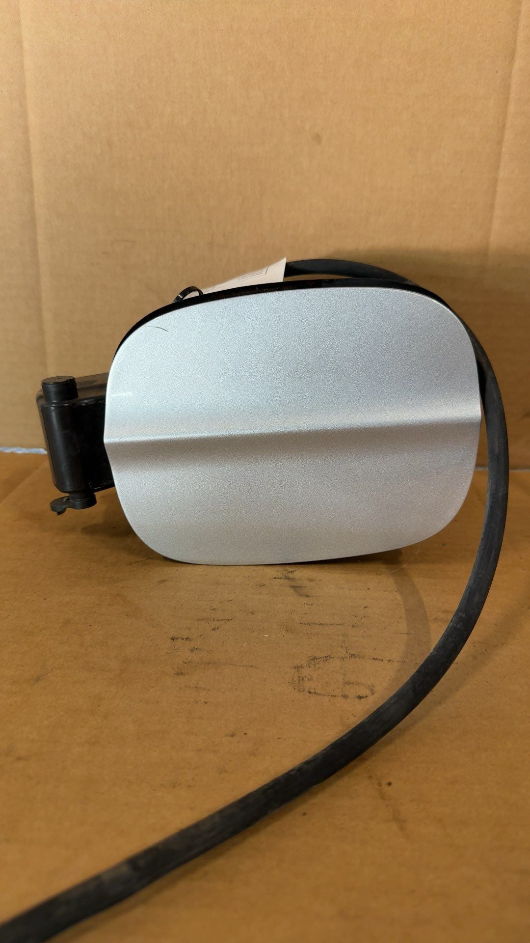 Fuel Door from a 2018 Ford Fusion, photo 2