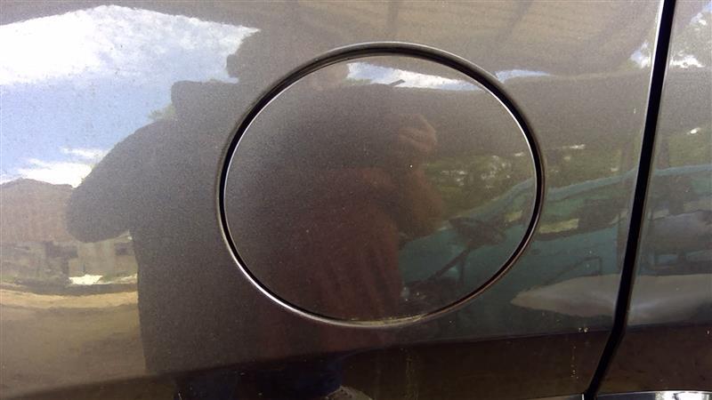 Fuel Door from a 2018 Jeep Cherokee, photo 1