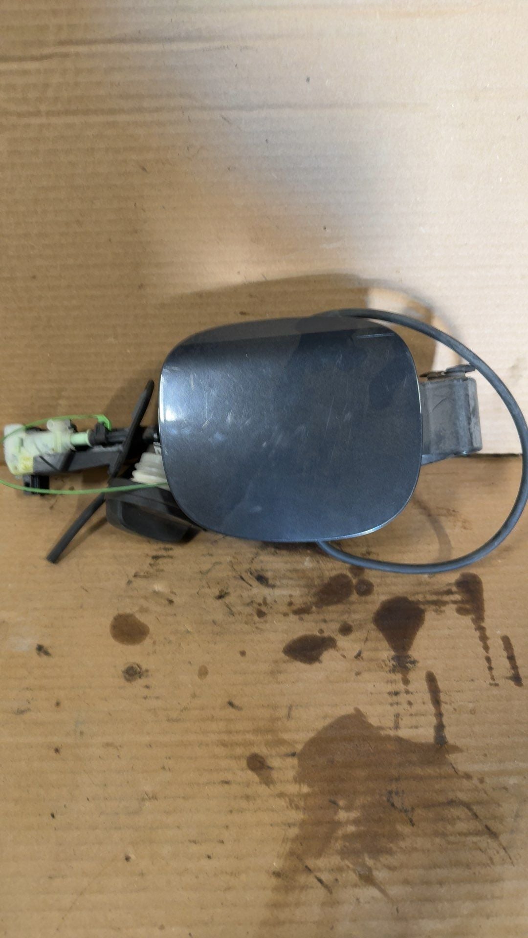 Fuel Door from a 2014 Volvo S60, photo 2