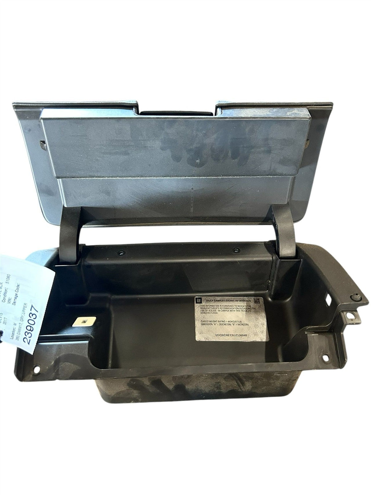 Glove Box from a 2017 Chevrolet Silverado 1500, upper, photo 4