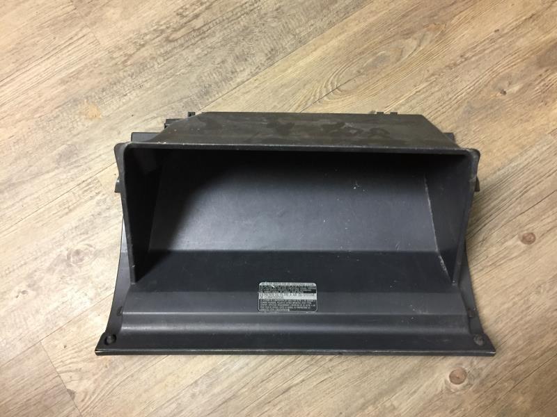 Glove Box from a 2008 Scion xB, photo 2