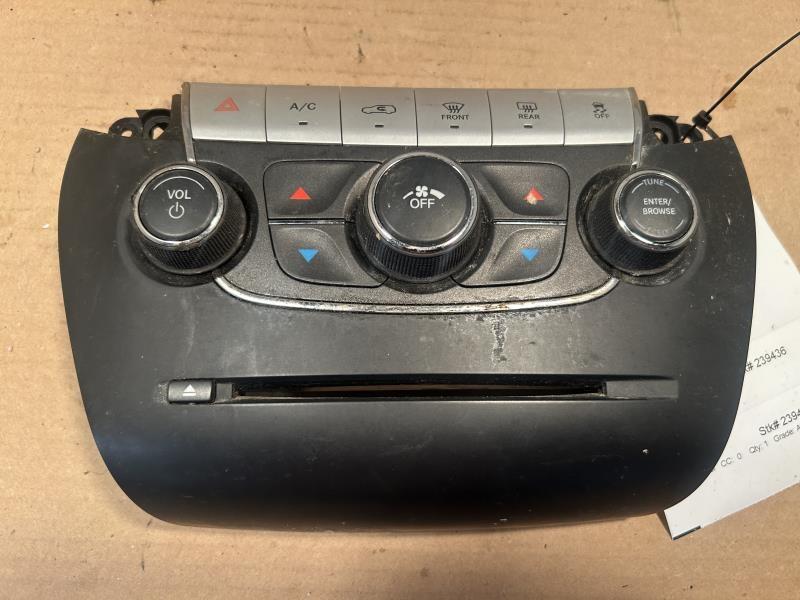 Climate Control Panel from a 2012 Dodge Journey, photo 2