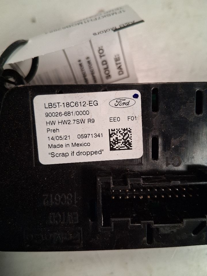 Climate Control Panel from a 2021 Ford Explorer, front, photo 4