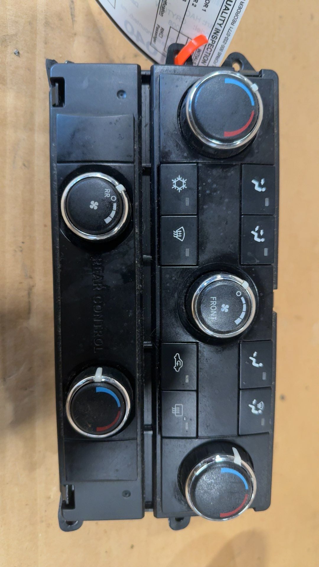 Climate Control Panel from a 2008 Chrysler Town & Country, front, photo 1