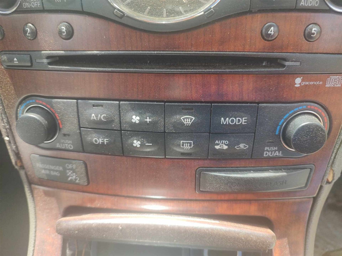 Climate Control Panel from a 2009 Infiniti G37, photo 1