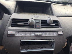 Climate Control Panel from a 2012 Honda Crosstour, photo 1