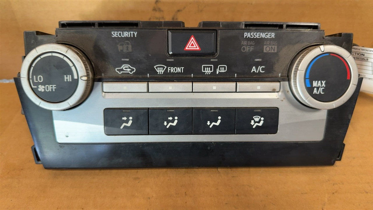 Climate Control Panel from a 2013 Toyota Camry, photo 2