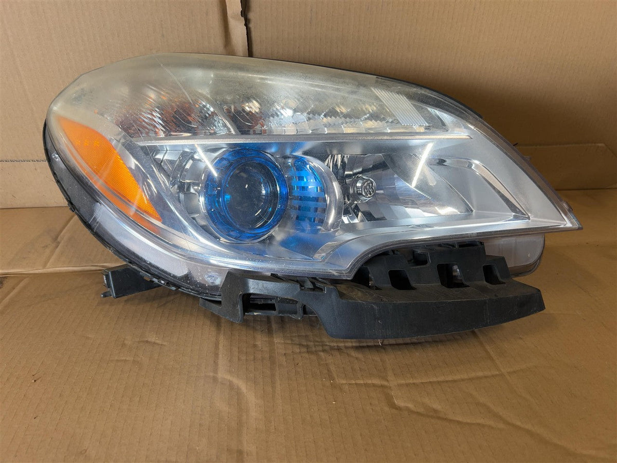 Headlight Assembly from a 2016 Buick Encore, right side, photo 2