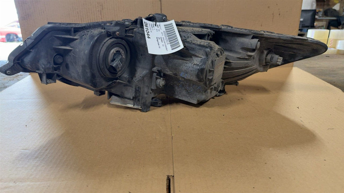 Headlight Assembly from a 2012 Acura TSX, right side, photo 5