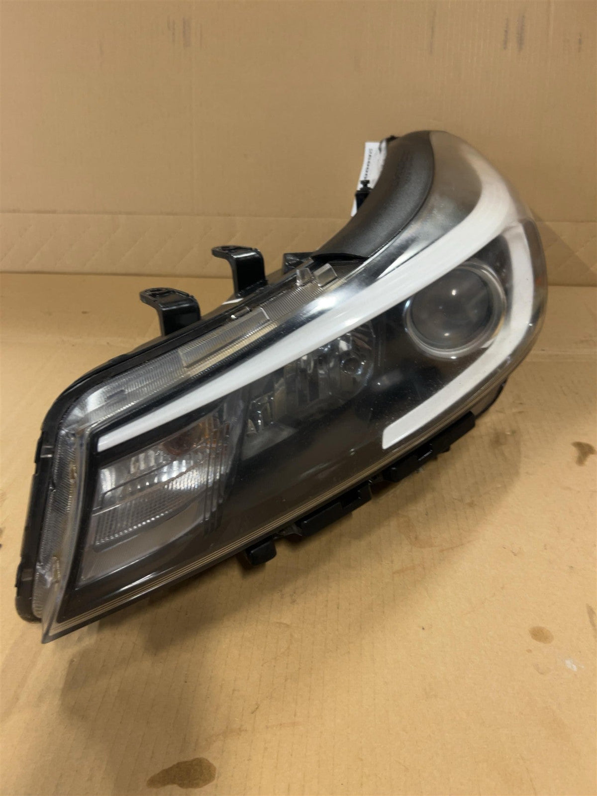 Headlight Assembly from a 2017 Kia Forte, left side, photo 2