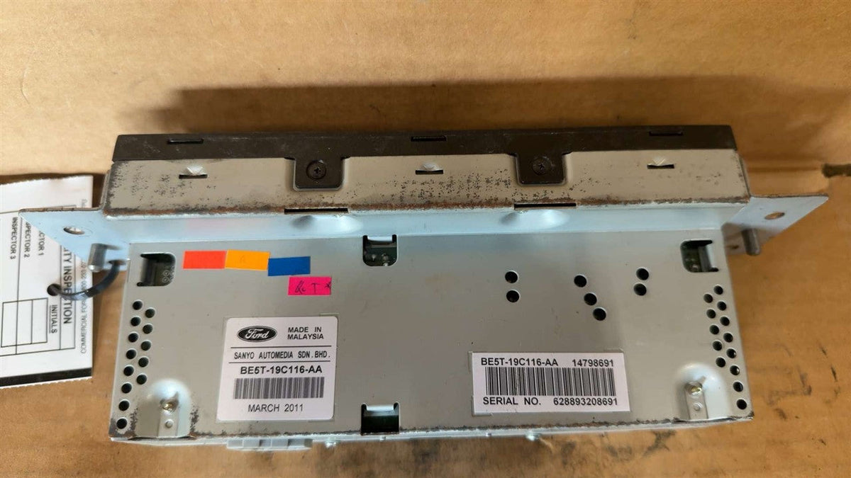 Info Display Screen from a 2012 Ford Fusion, photo 3