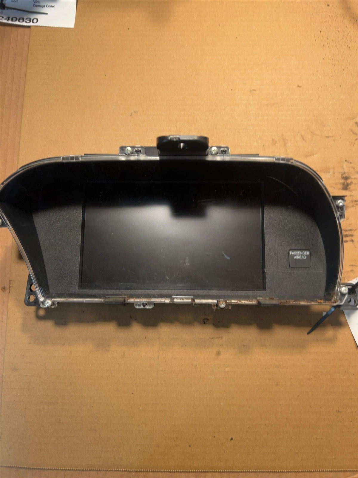 Info Display Screen from a 2017 Honda Accord, upper, photo 2