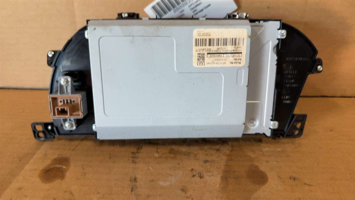 Info Display Screen from a 2014 Honda Accord, upper, photo 3