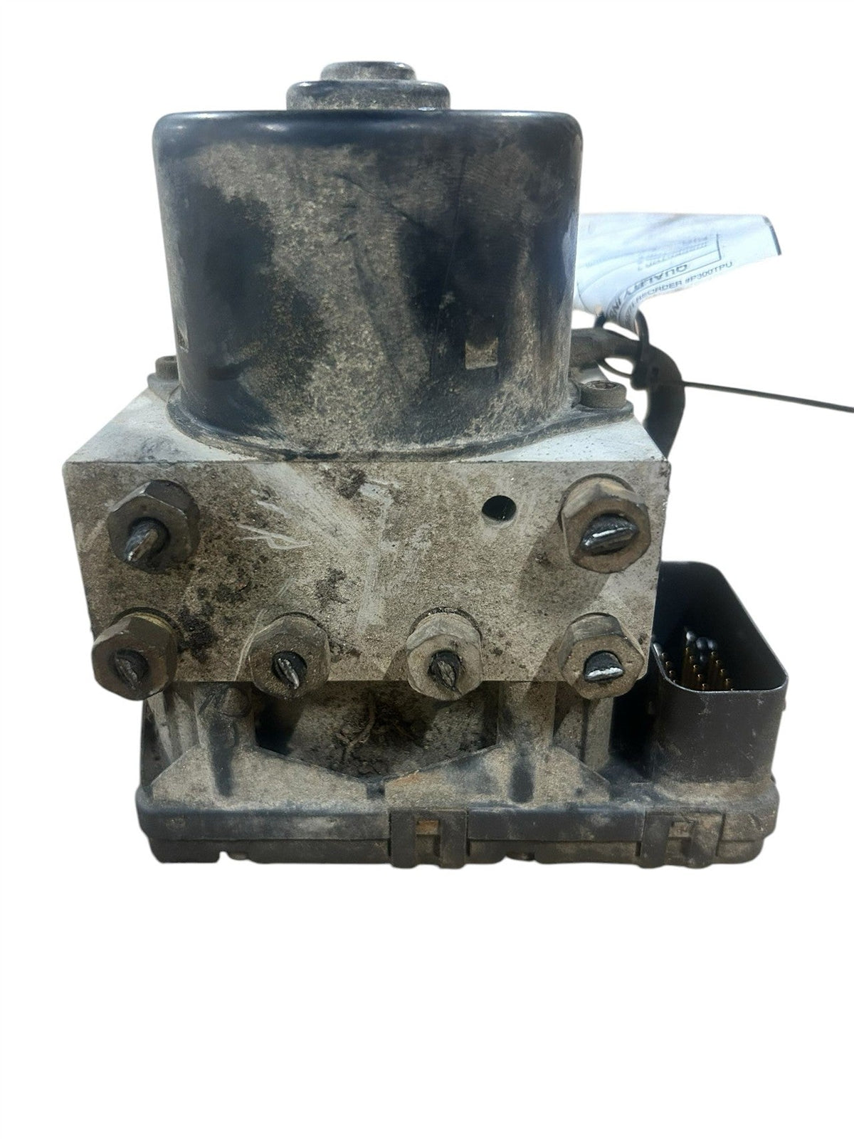 ABS Pump Module from a 2000 Mercury Grand Marquis, photo 1