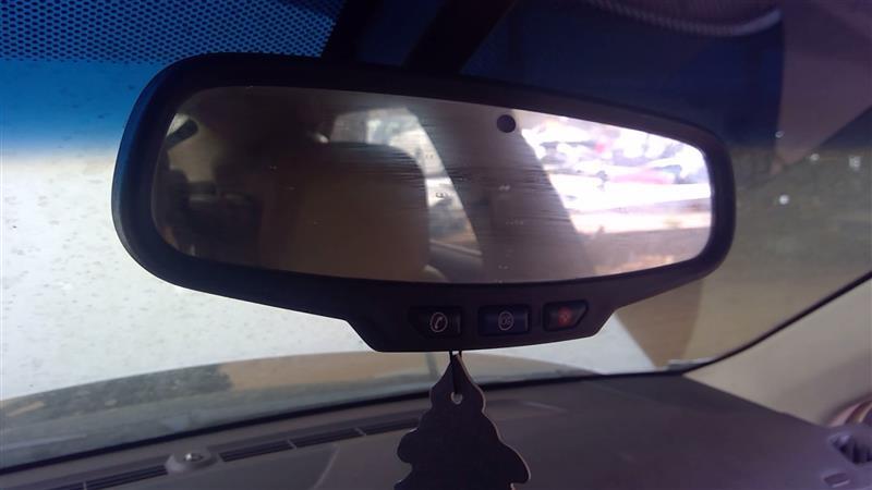 Interior Rear View Mirror from a 2012 Cadillac CTS, photo 1