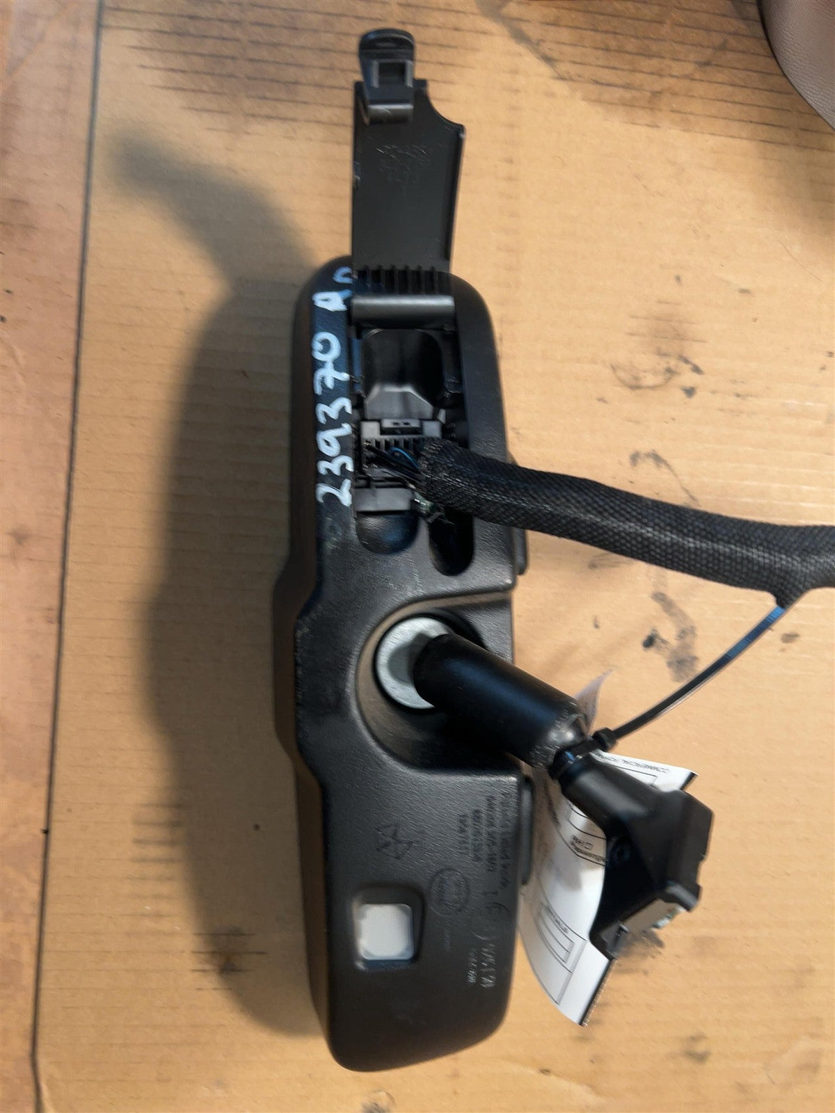 Interior Rear View Mirror from a 2008 Dodge Charger, photo 3