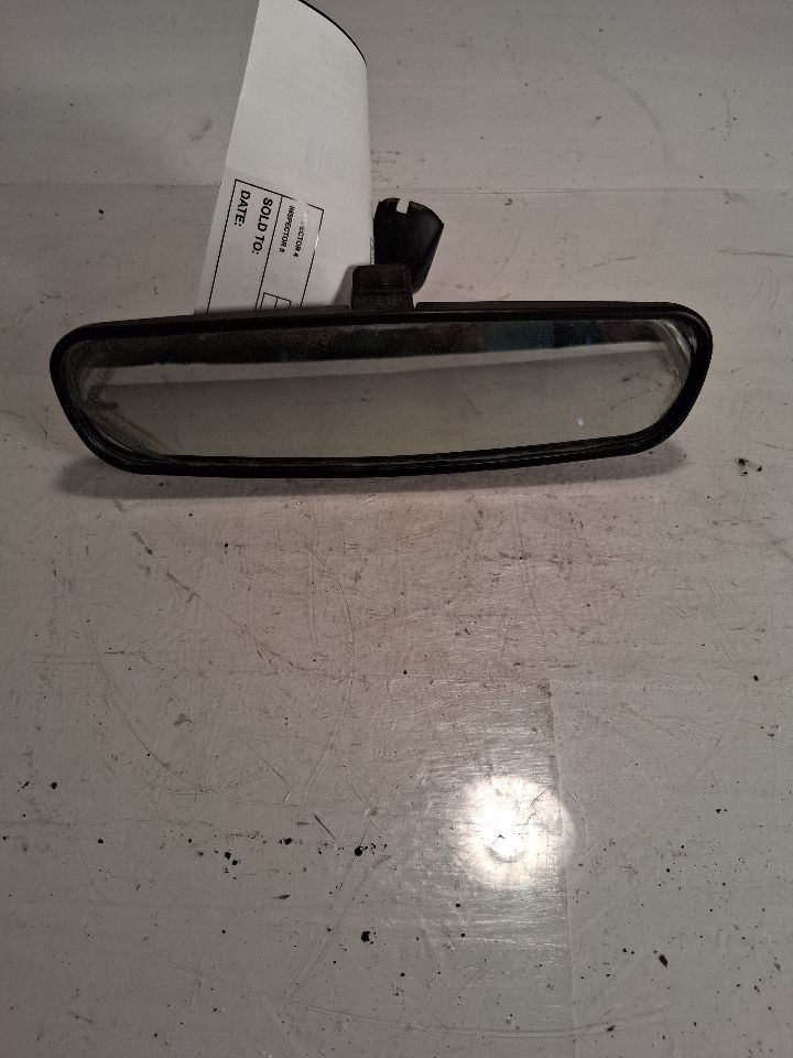 Interior Rear View Mirror from a 2019 Nissan Sentra, photo 1