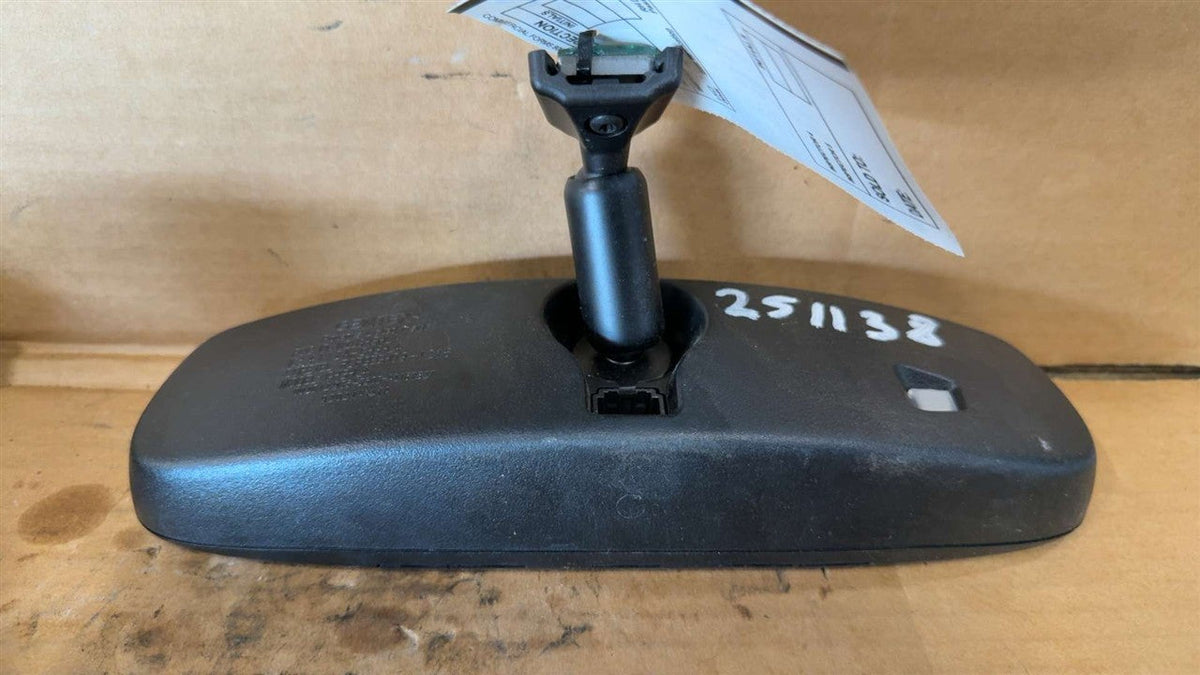 Interior Rear View Mirror from a 2015 Honda Accord, photo 2