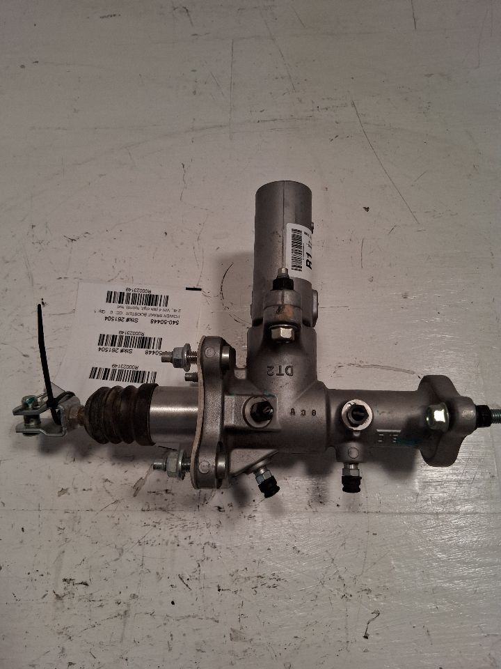 Power Brake Booster from a 2011 Hyundai Sonata, photo 2