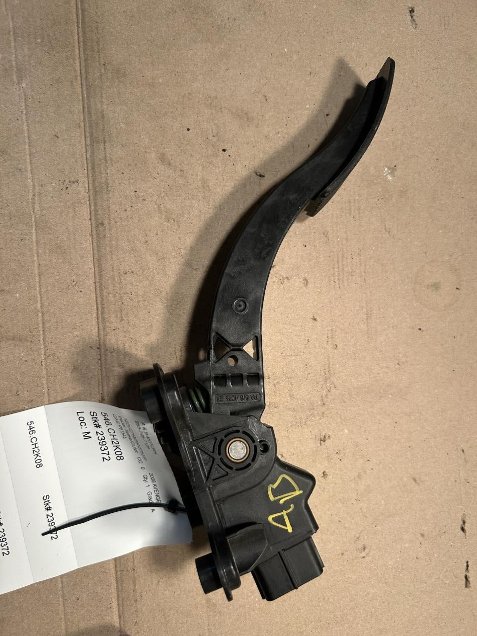 Accelerator (Gas) Pedal from a 2008 Dodge Avenger, photo 1