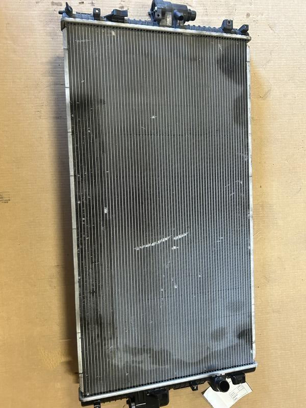 Radiator from a 2011 Ford F-350 Super Duty, photo 1