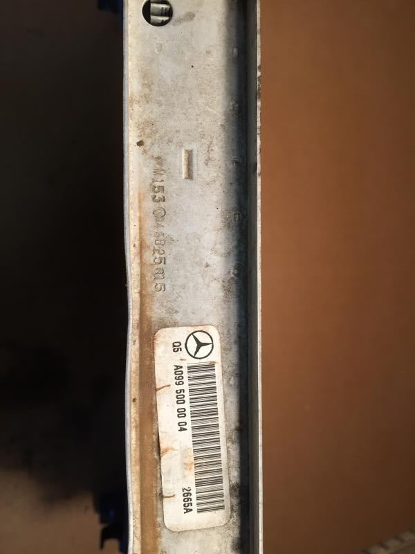 Radiator from a 2016 Mercedes-Benz GLE-Class, photo 3